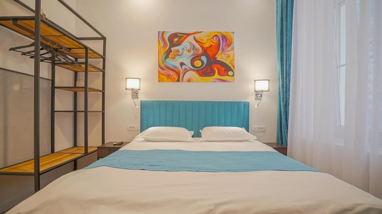 Zoom Rooms Брашов Екстериор снимка